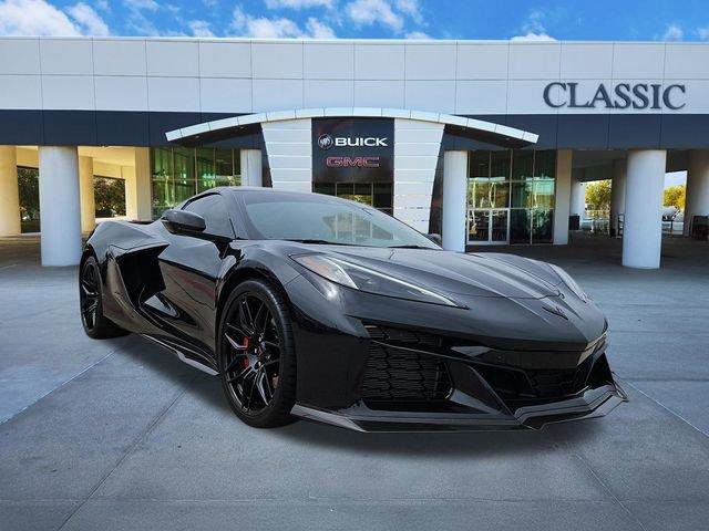 Used 2024 Chevrolet Corvette Z06 RWD video 1