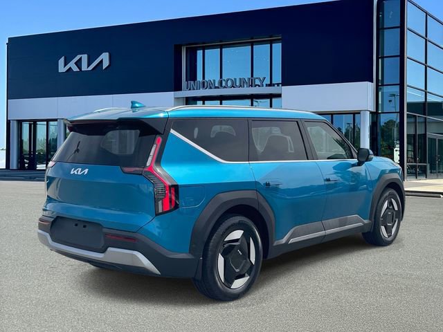 New 2026 Kia EV9 Wind AWD/4WD image 6