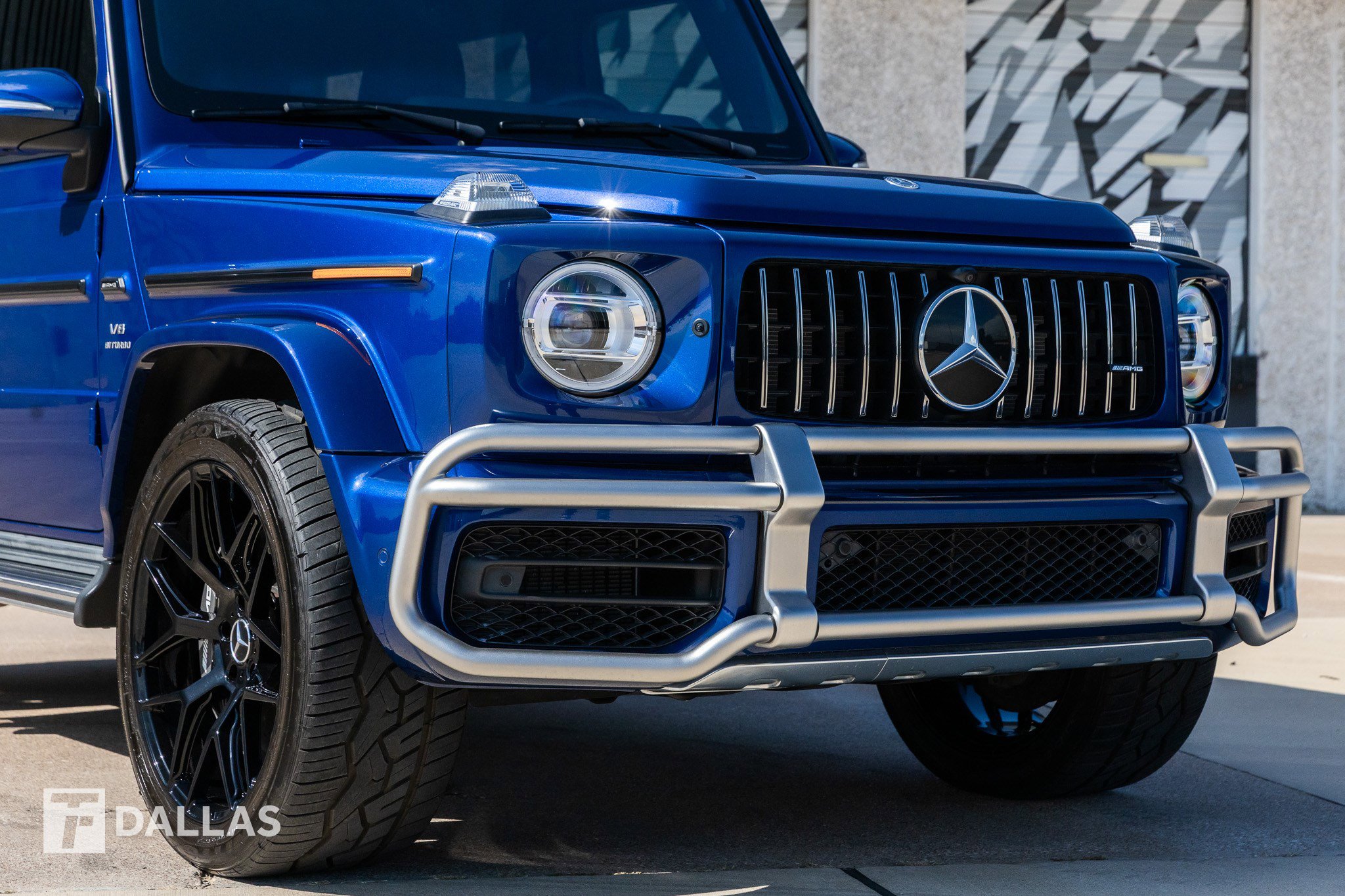 Used 2022 Mercedes-Benz G 63 AMG 4MATIC w/ G Manufaktur Interior Package image 2