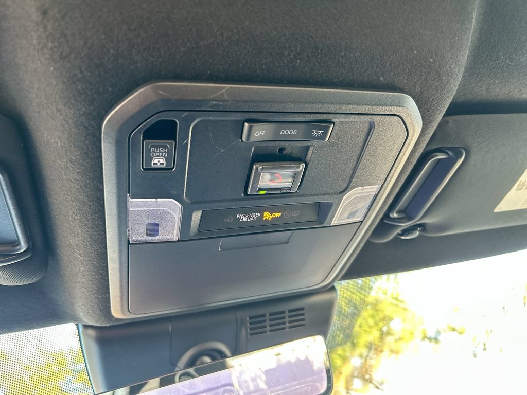 Certified 2025 Toyota 4Runner Platinum AWD/4WD image 27