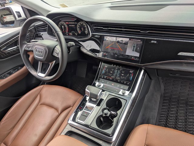 Used 2022 Audi Q8 Premium Plus w/ Premium Plus Package image 32