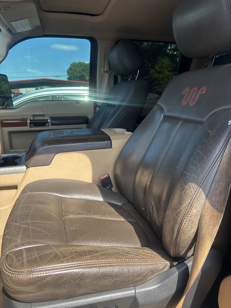 Used 2015 Ford F350 King Ranch AWD/4WD image 2
