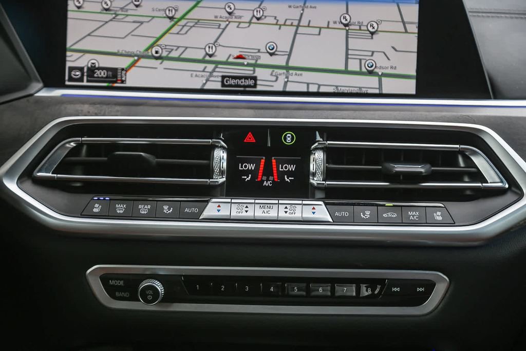 Used 2023 BMW X5 M50i image 10