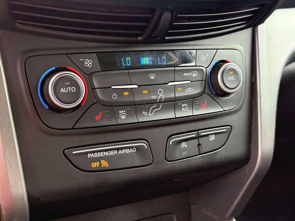 Used 2019 Ford Escape SEL AWD/4WD image 22