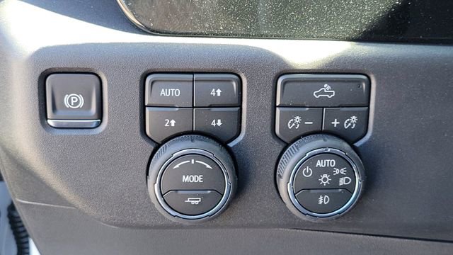 New 2026 Chevrolet Silverado 1500 LT Trail Boss w/ Convenience Package II AWD/4WD image 25