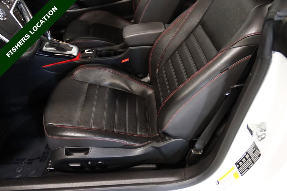Used 2018 Buick Cascada Sport Touring w/ Dark Effects Package FWD image 38