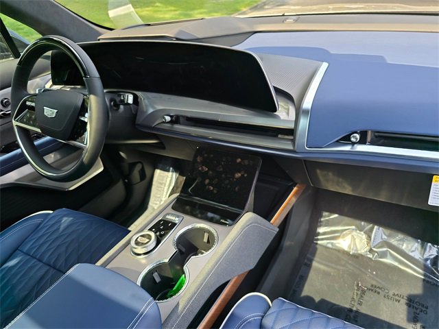 New 2026 Cadillac Vistiq Premium Luxury image 11