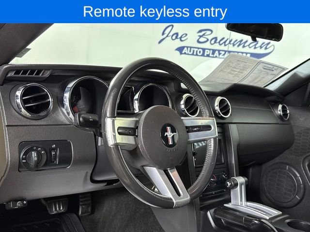 Used 2006 Ford Mustang GT Premium image 10