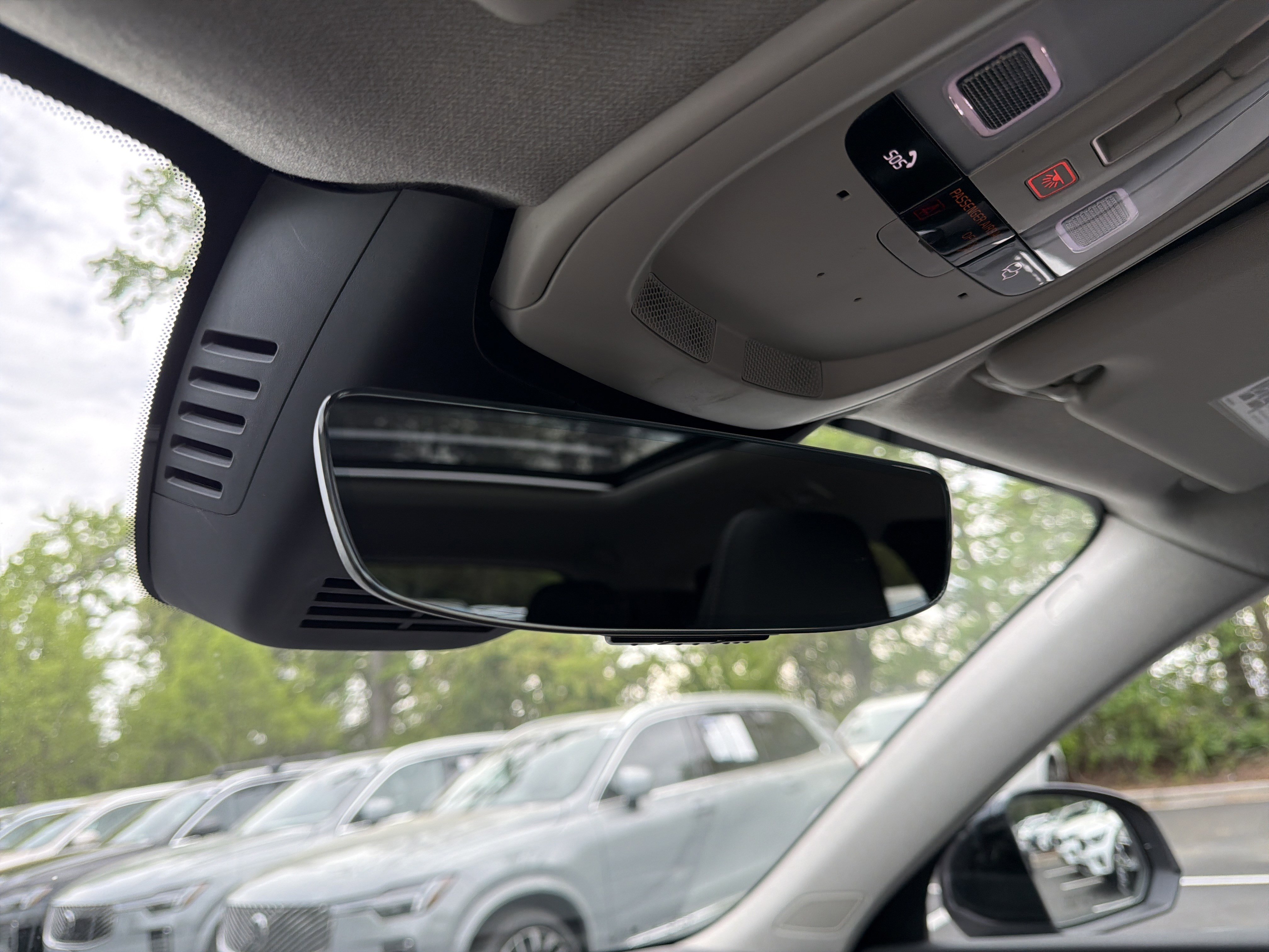 Used 2026 Volvo XC40 B5 Plus w/ Protection Package Premier image 27