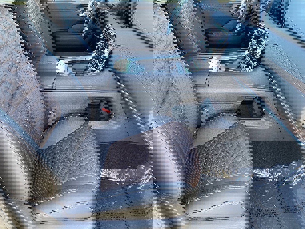 New 2026 Nissan Armada Platinum image 9