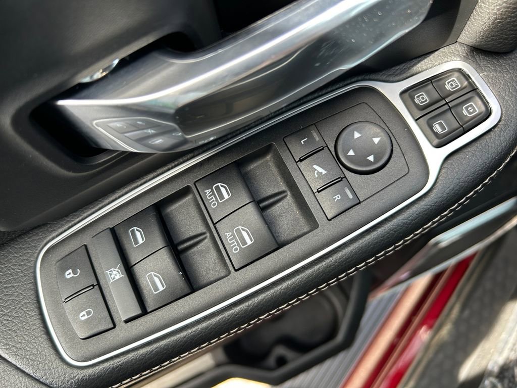 Used 2023 RAM 3500 Laramie image 24