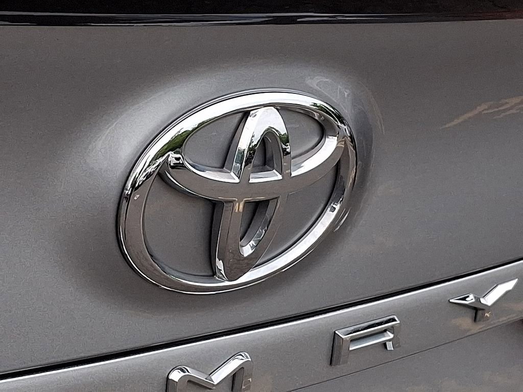 Used 2018 Toyota Camry XSE w/ Audio Package FWD image 30