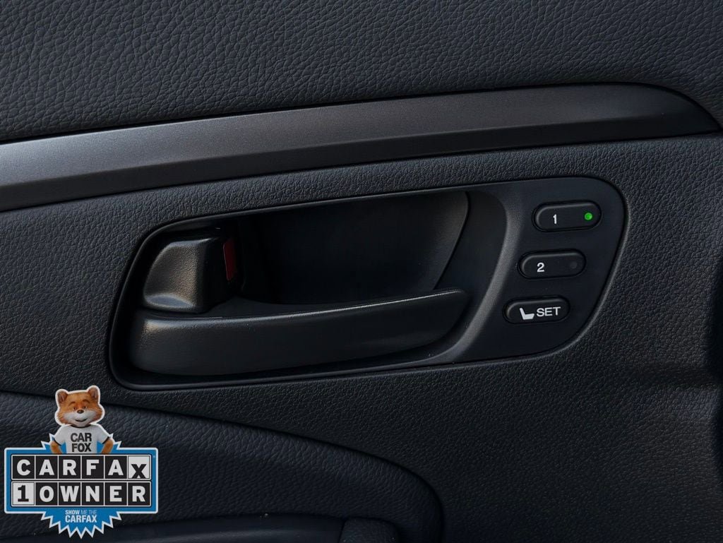 Used 2025 Honda Passport EX-L image 26