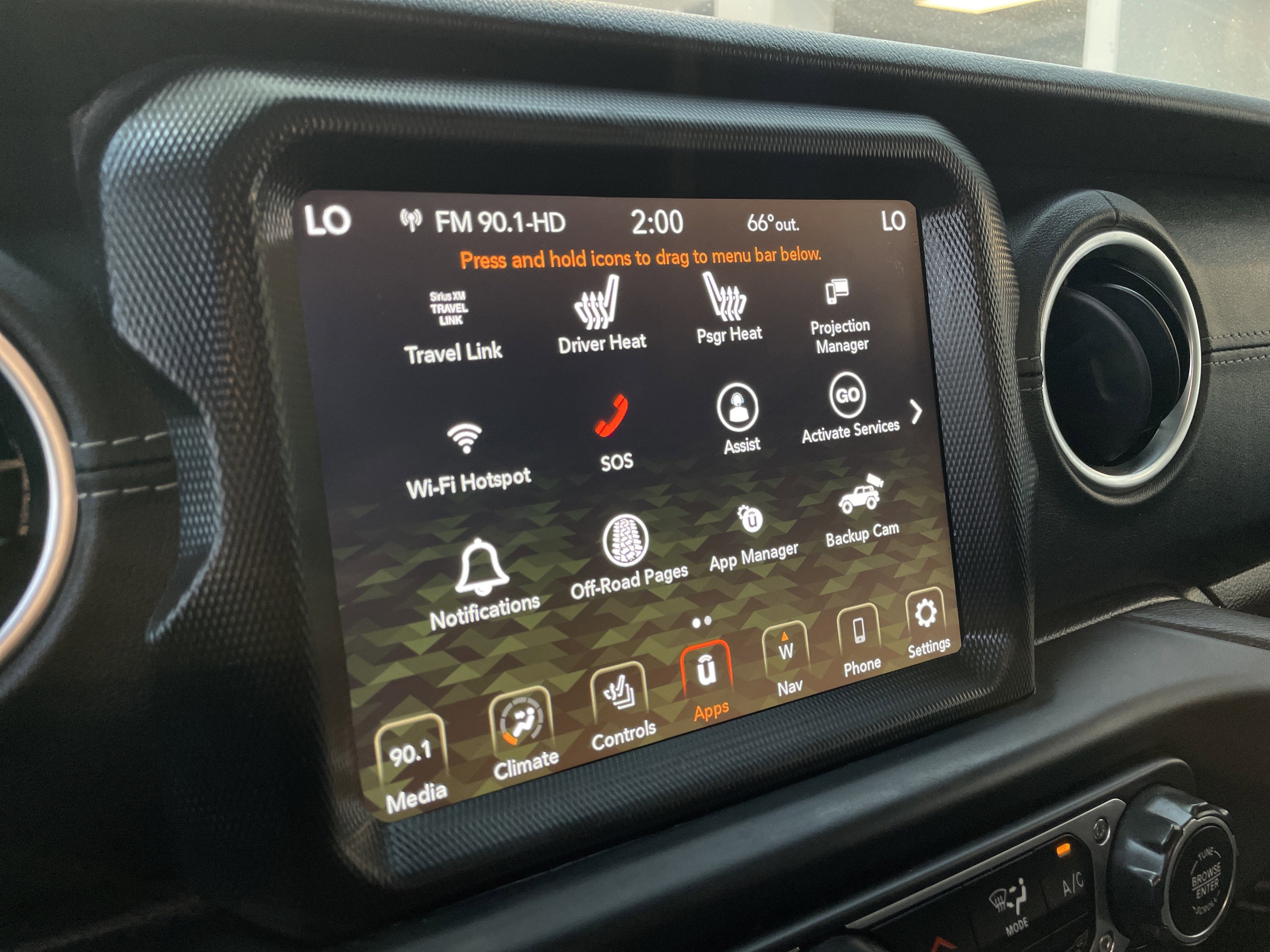 Used 2021 Jeep Wrangler Unlimited Sahara w/ Cold Weather Group AWD/4WD image 25