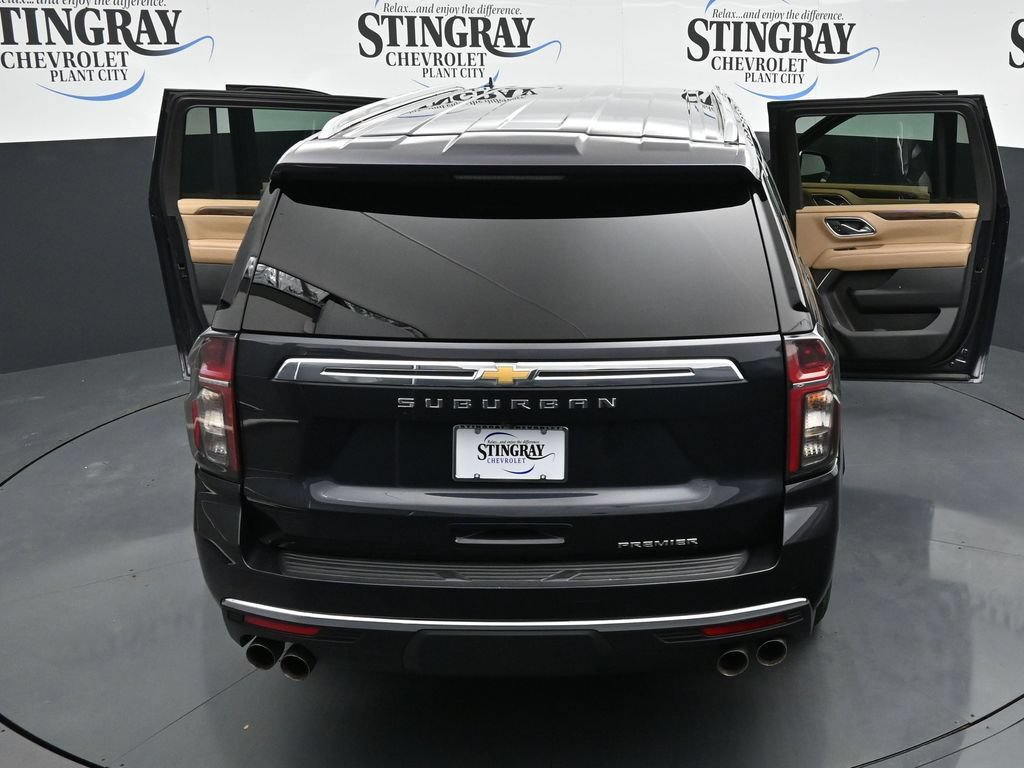 Used 2024 Chevrolet Suburban Premier RWD image 35