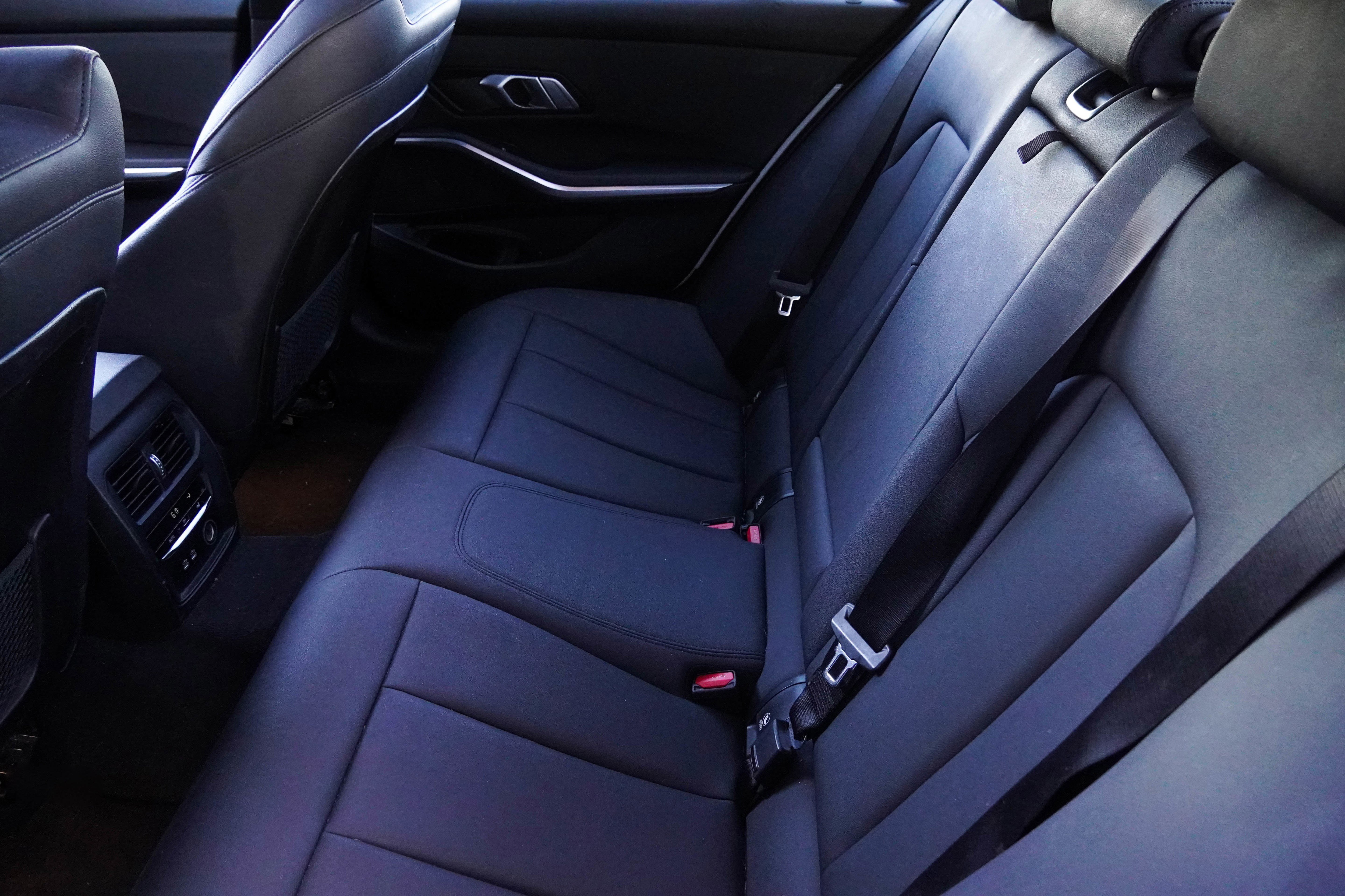 Used 2020 BMW 330i Sedan w/ Convenience Package image 36