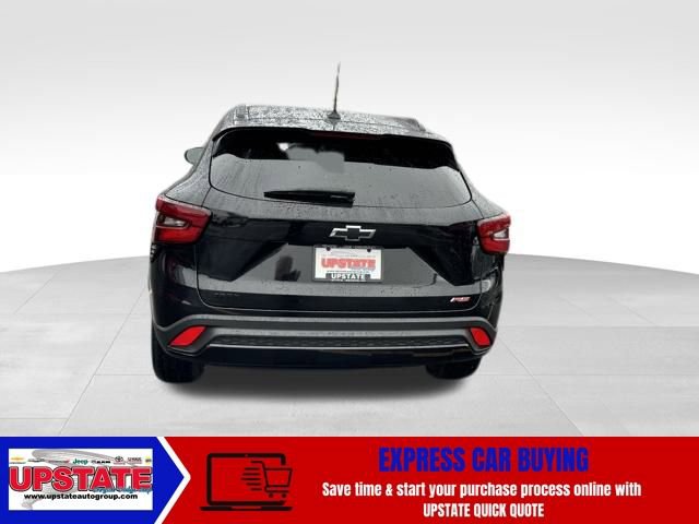 Used 2024 Chevrolet Trax RS w/ Sunroof Package image 7