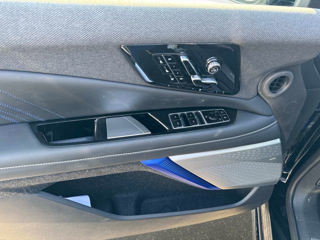 New 2026 Cadillac Optiq V image 15