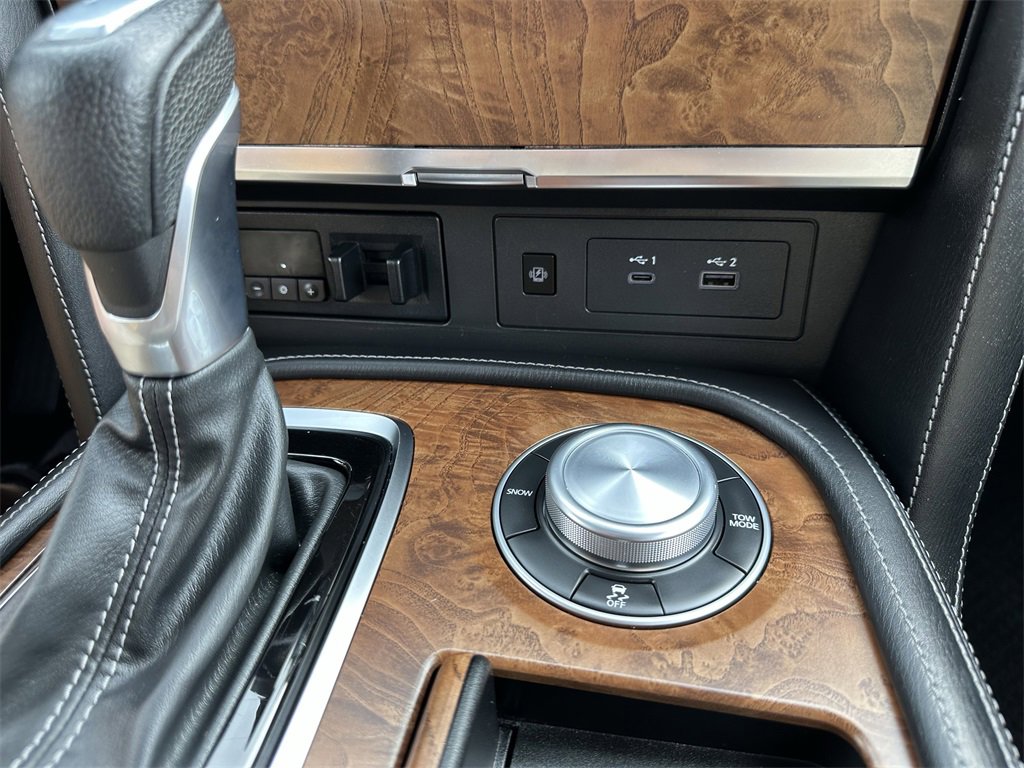 Used 2023 Nissan Armada SL w/ Captain's Chairs Package image 24