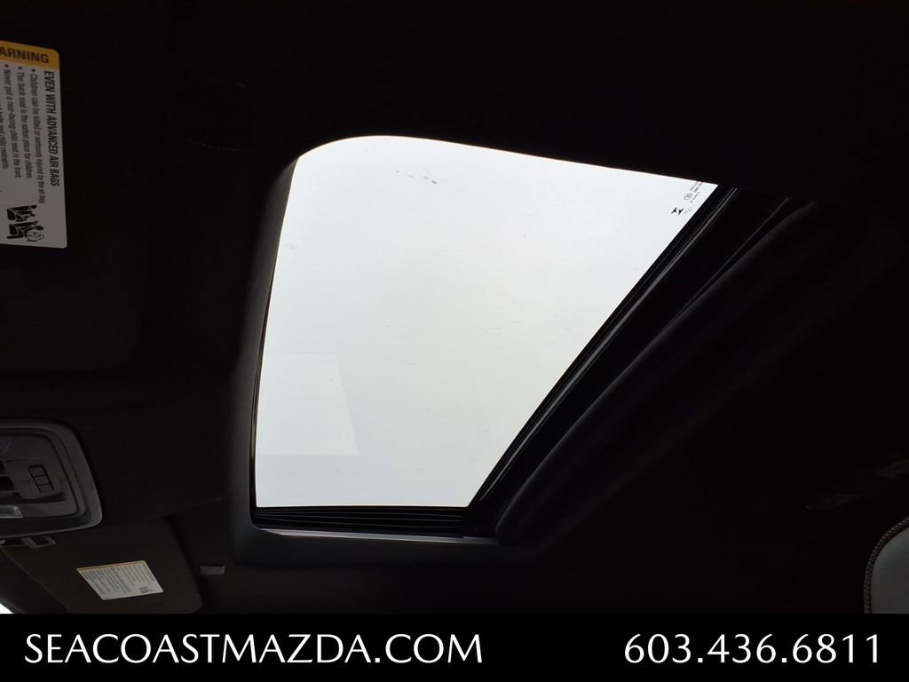 Used 2023 Chevrolet Silverado 1500 High Country w/ Technology Package image 16