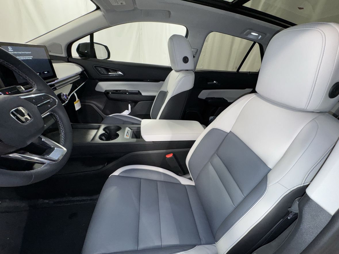New 2026 Honda Prologue Touring image 4