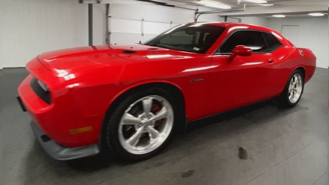Used 2014 Dodge Challenger R/T w/ Quick Order Package 28M RWD image 4