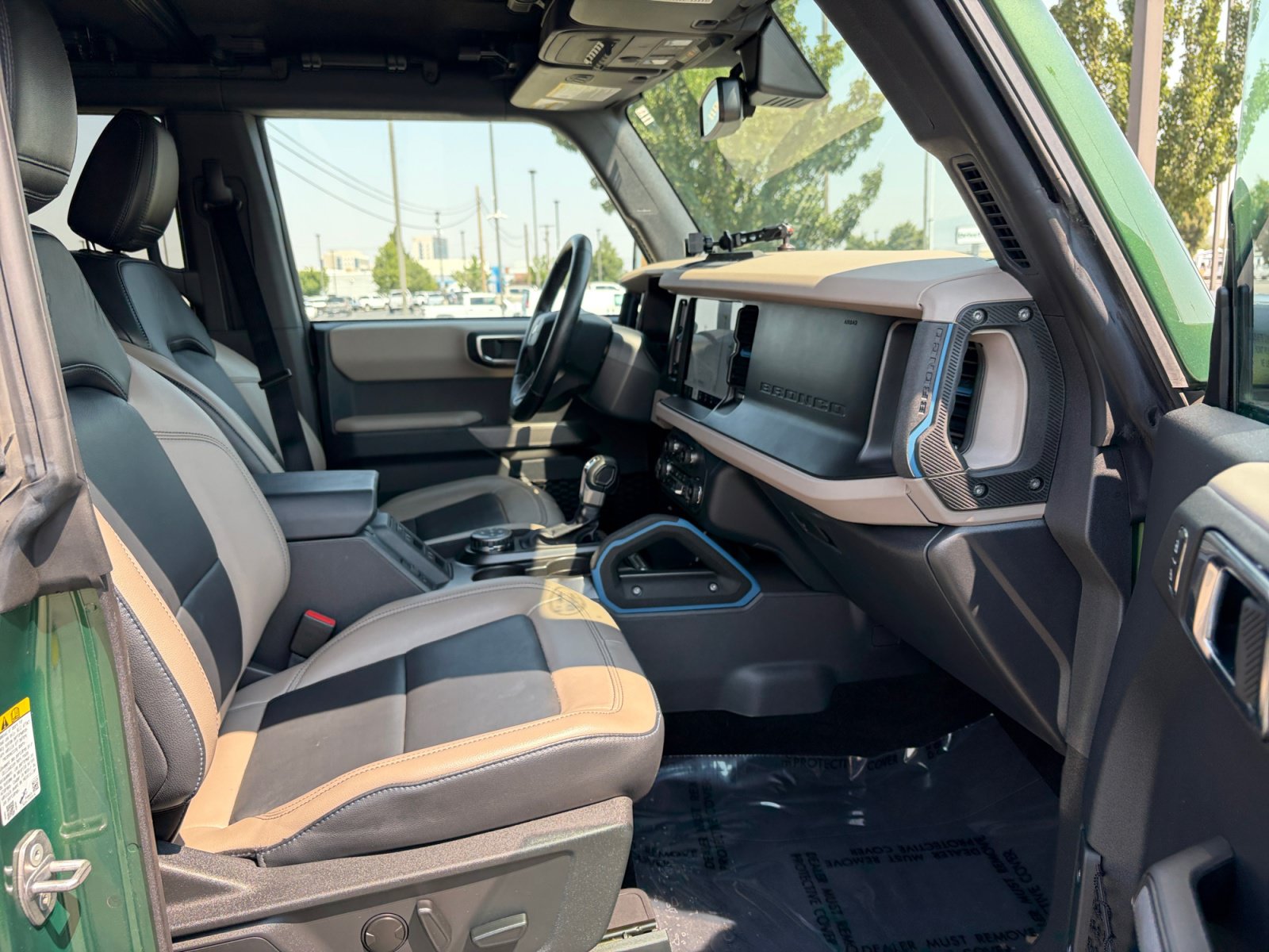 Used 2023 Ford Bronco Wildtrak AWD/4WD image 31