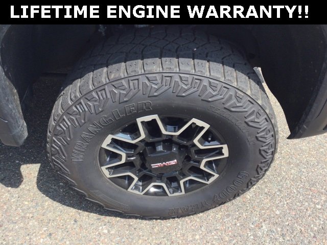 Certified 2024 GMC Sierra 2500 AT4X image 32