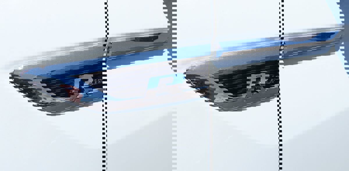 Used 2021 Volkswagen Tiguan SEL Premium R-Line image 7