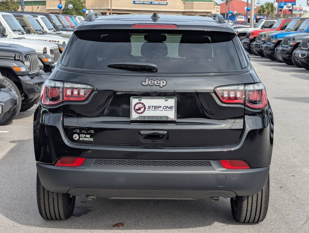 New 2026 Jeep Compass Latitude AWD/4WD image 6