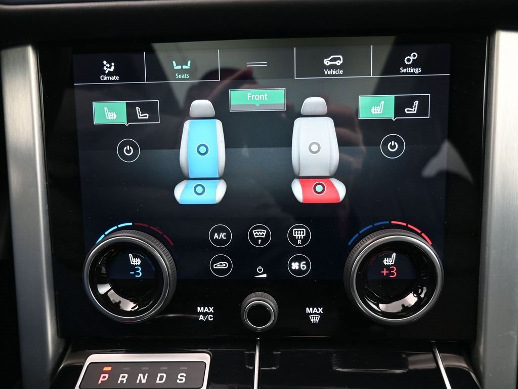 Used 2022 Land Rover Range Rover Westminster Edition image 17