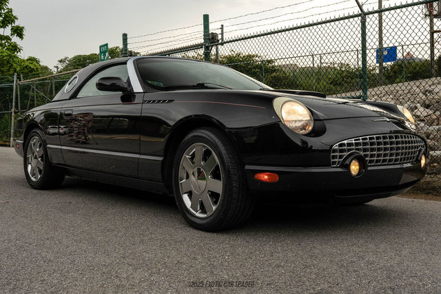Used 2003 Ford Thunderbird RWD image 19