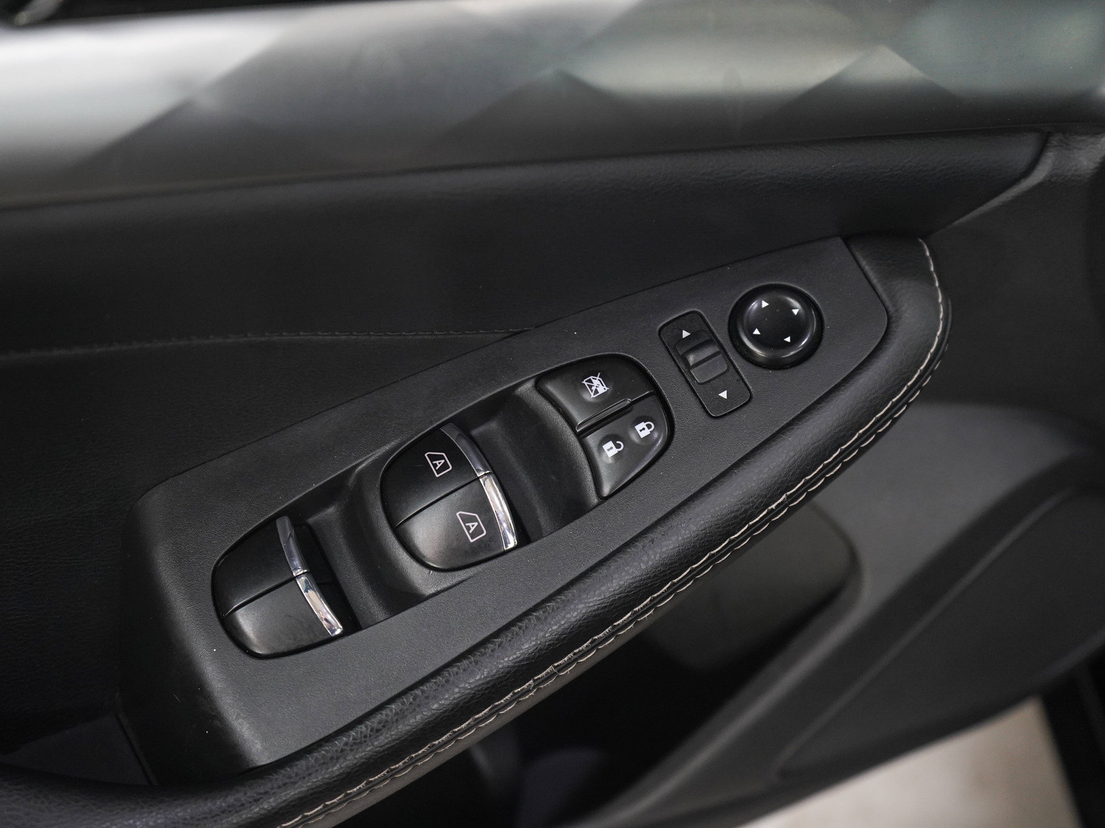 Used 2023 Nissan Maxima SL FWD image 20