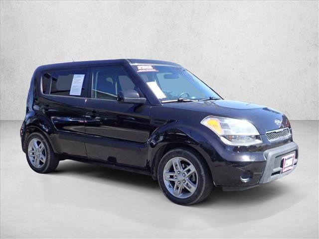 Used 2011 Kia Soul + w/ Audio Pkg image 6