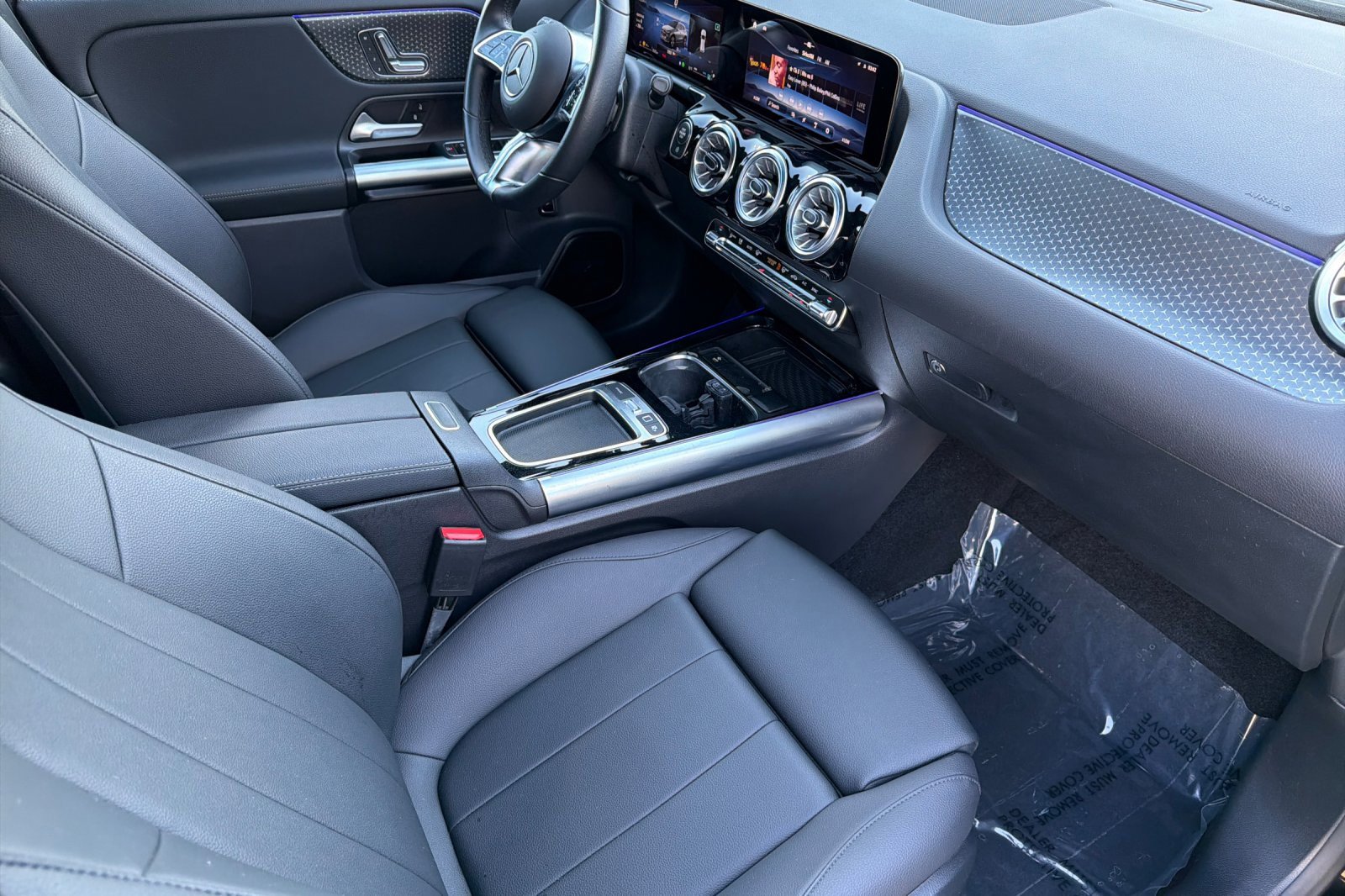 Certified 2025 Mercedes-Benz GLA 250 image 18