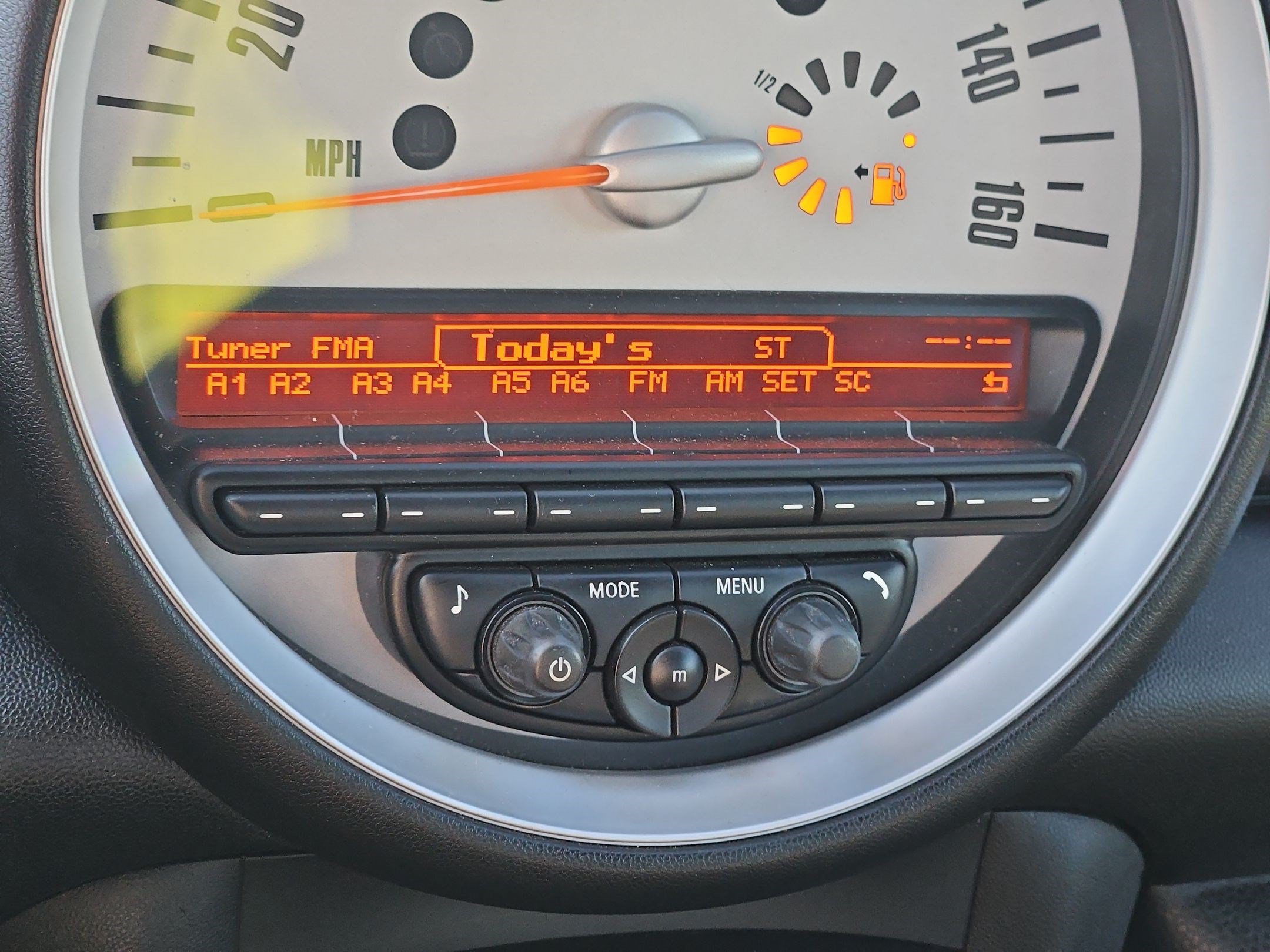 Used 2014 MINI Cooper Roadster S FWD image 18