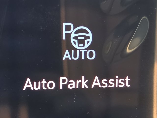 New 2026 Chevrolet Suburban Premier AWD/4WD image 37