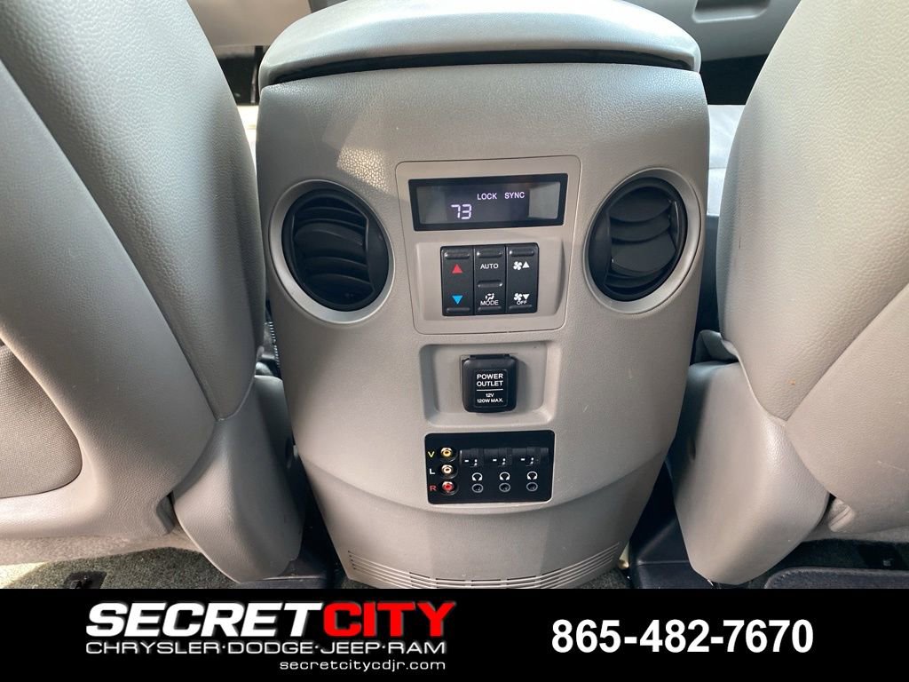 Used 2014 Honda Pilot Touring image 12