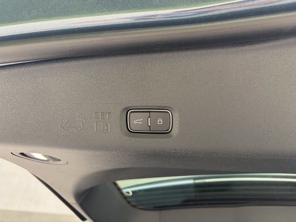 New 2027 Lincoln Navigator Reserve AWD/4WD image 26