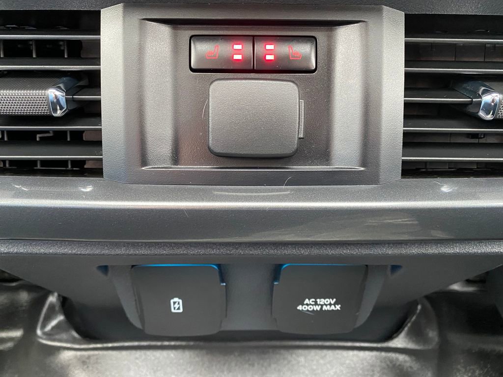 Used 2023 Ford F150 Lariat w/ Equipment Group 502A High AWD/4WD image 22