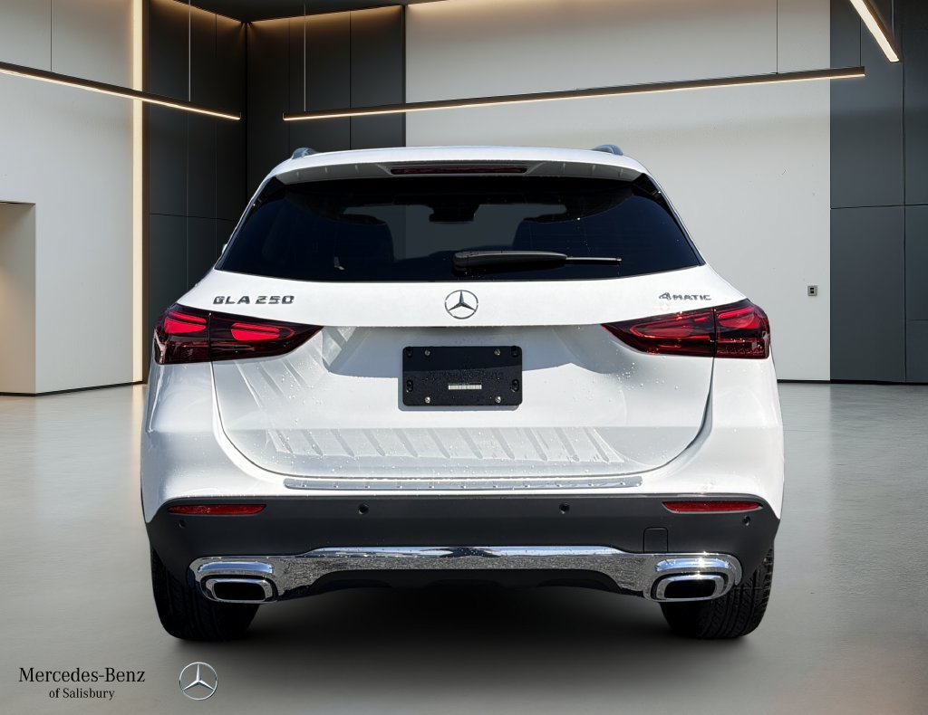 New 2026 Mercedes-Benz GLA 250 4MATIC image 5