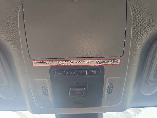 Used 2022 Toyota Camry XLE w/ Cold Weather Package FWD image 23