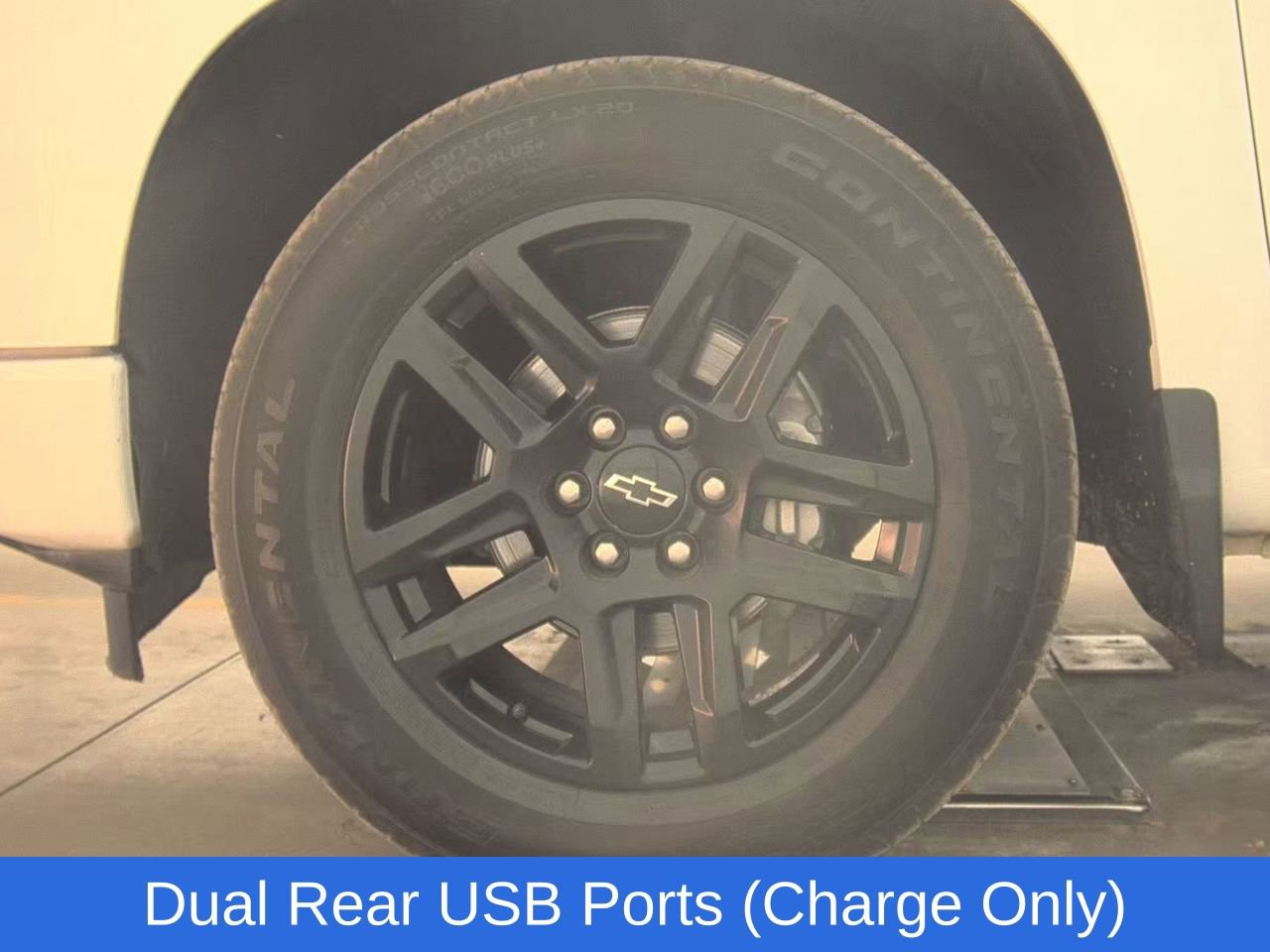 Used 2023 Chevrolet Silverado 1500 Custom image 10