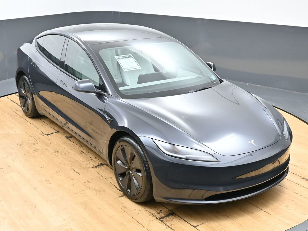 Used 2025 Tesla Model 3 Long Range image 47