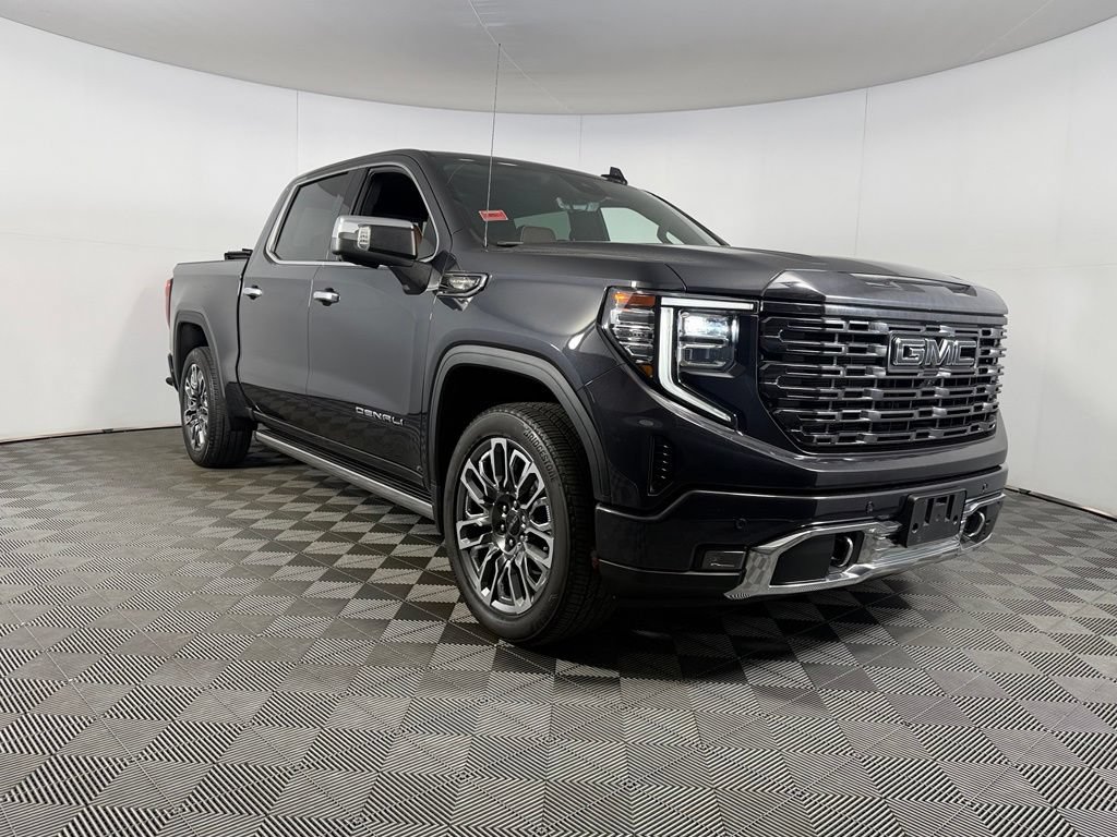 Used 2024 GMC Sierra 1500 Denali Ultimate AWD/4WD image 4