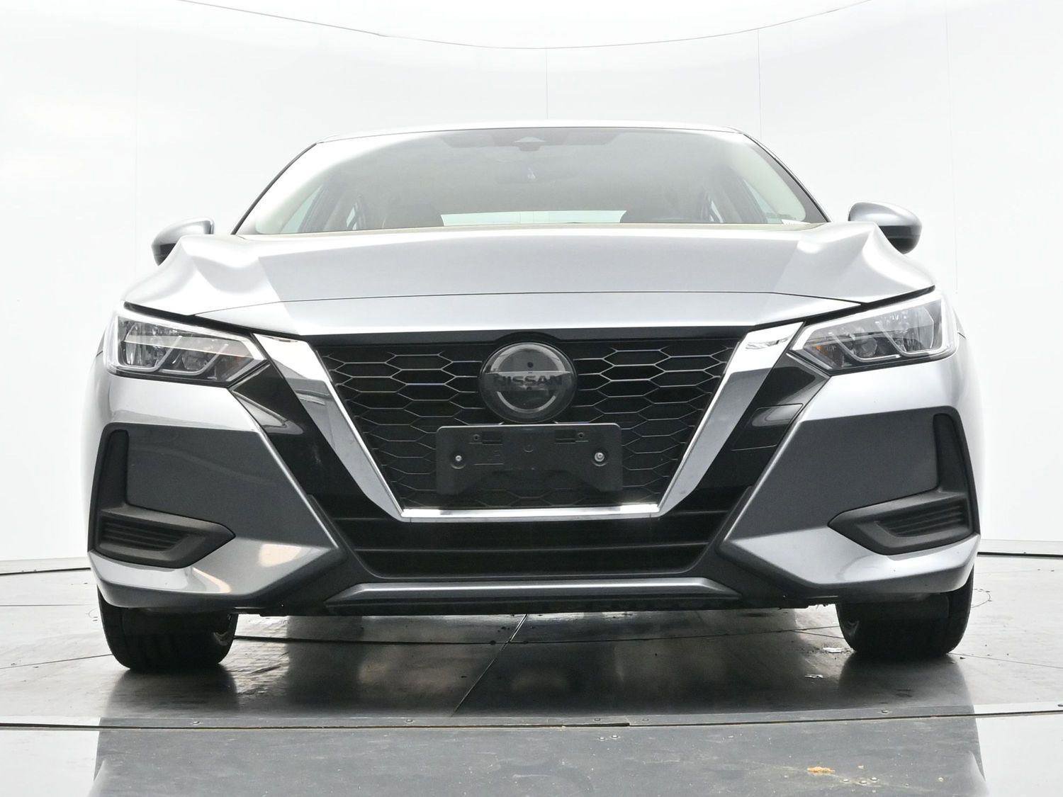 Used 2023 Nissan Sentra SV w/ SV Premium Package FWD image 39