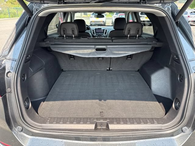 Used 2018 Chevrolet Equinox Premier AWD/4WD image 14