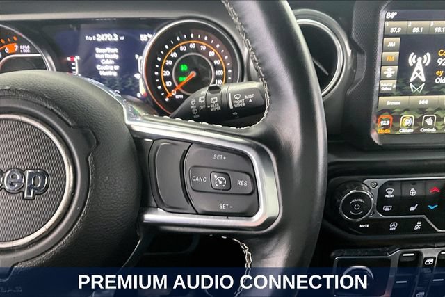 Used 2023 Jeep Wrangler Unlimited Sahara w/ Cold Weather Group AWD/4WD image 16