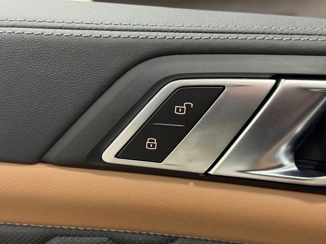 New 2026 BMW X5 M Competition w/ Executive Package AWD/4WD image 26