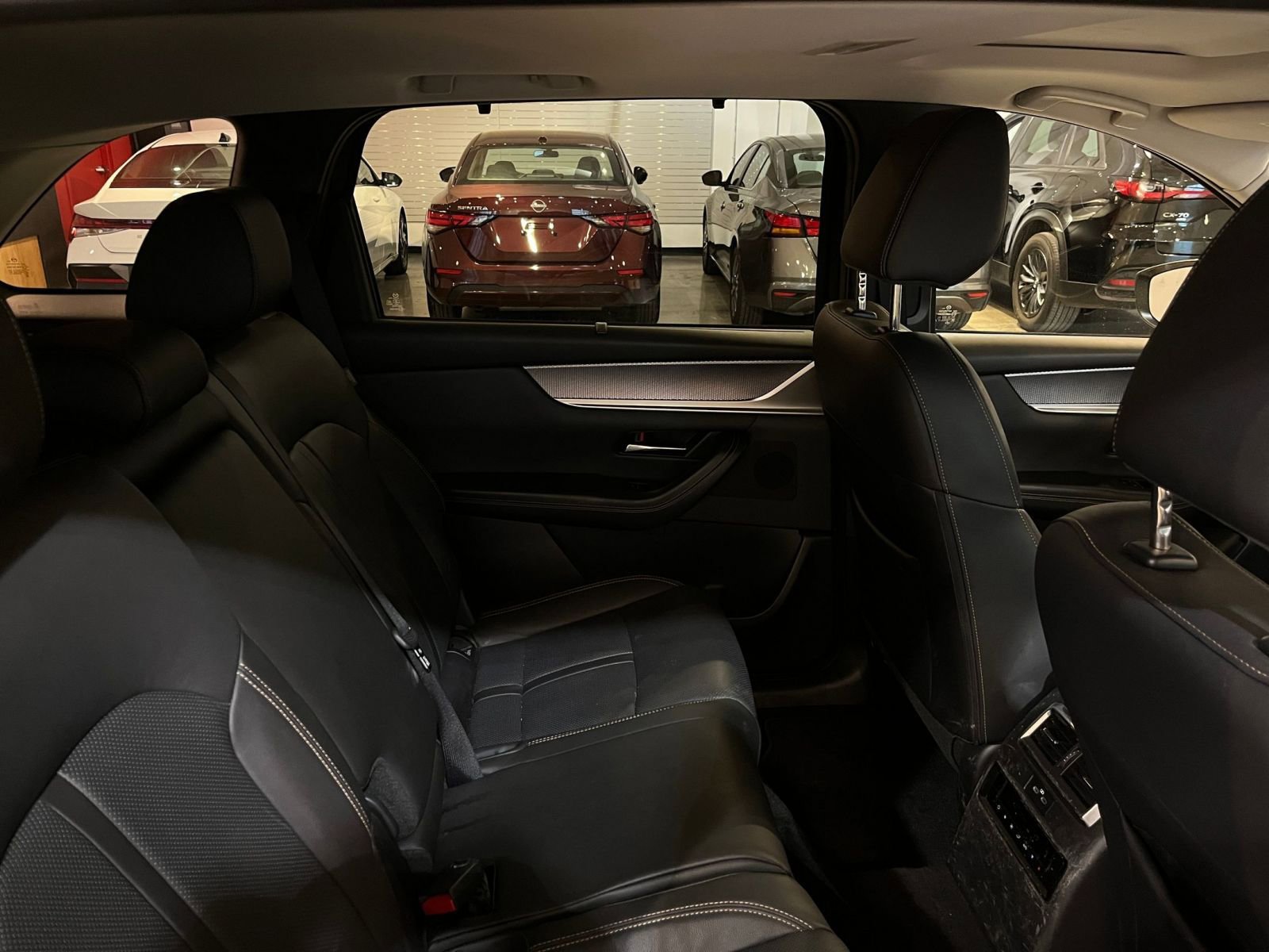 Used 2025 MAZDA CX-90 3.3 Turbo w/ Preferred Package image 38